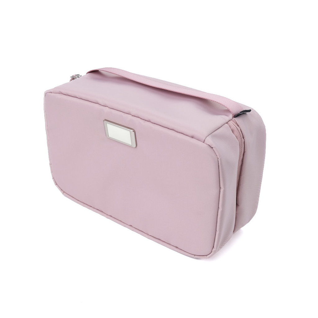 Cascading Toiletry Kit