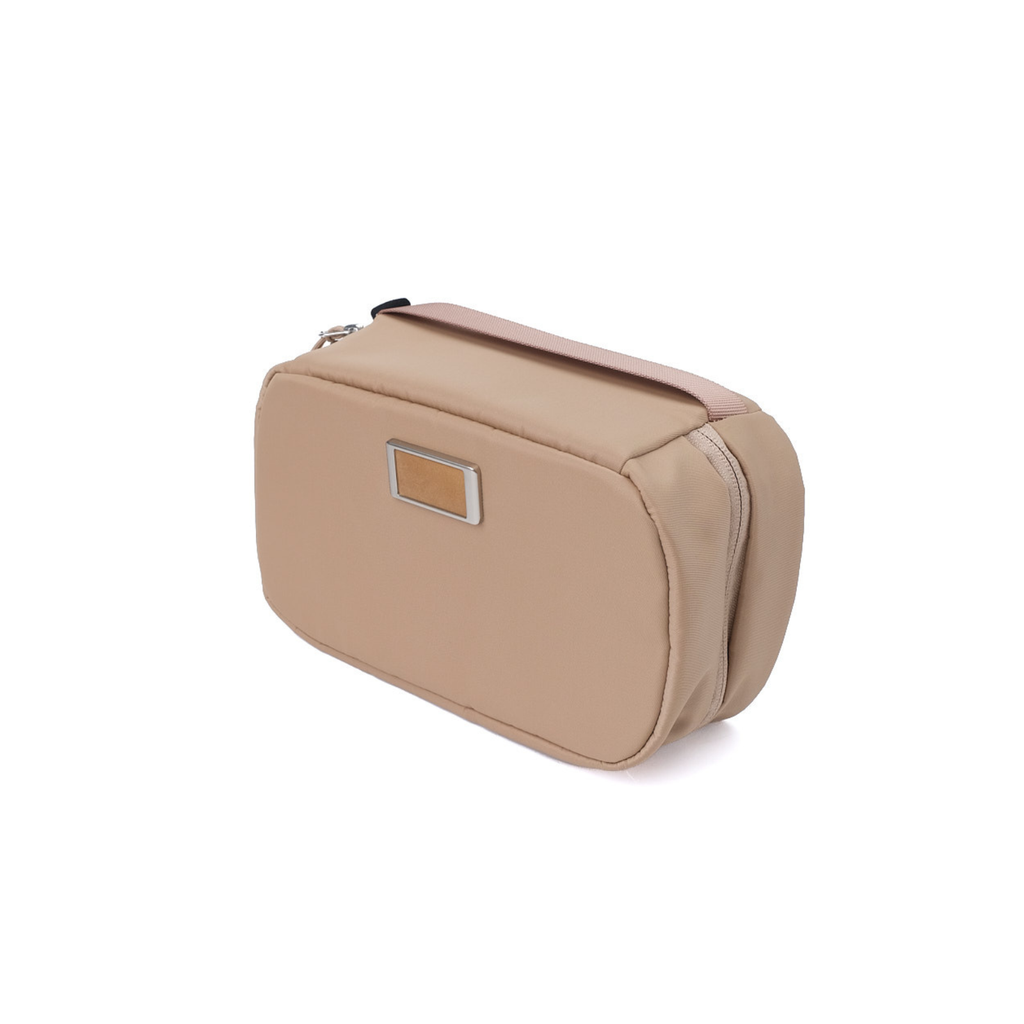 Cascading Toiletry Kit